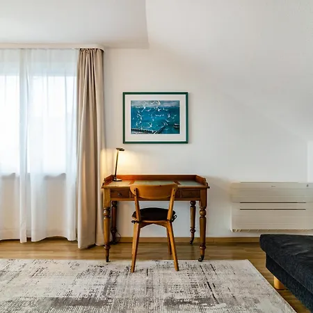 Haus Alexander *